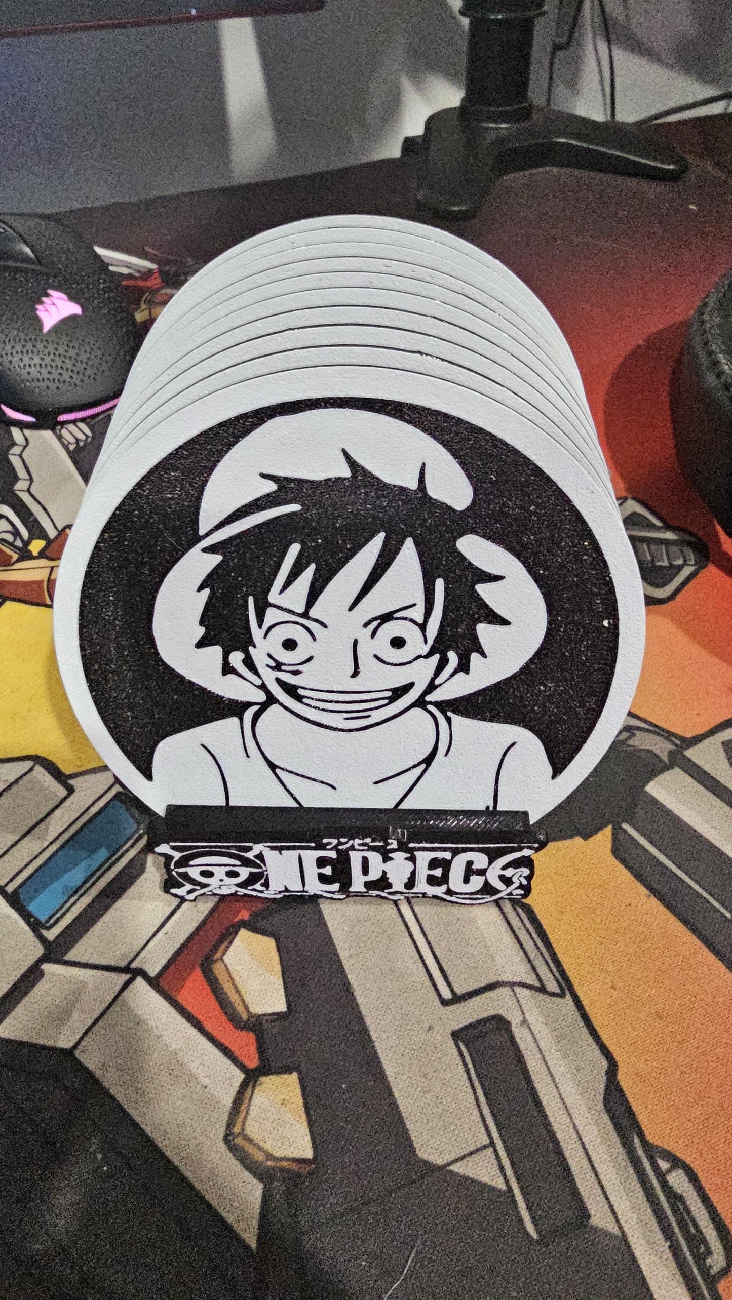 One Piece 9 Coaster Set With Stand